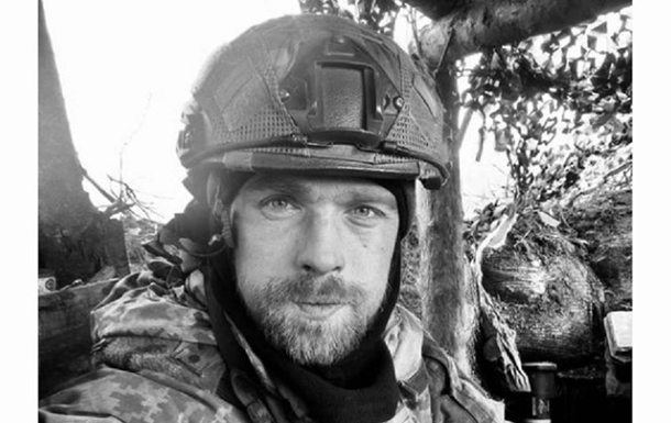 У Києві попрощалися з полеглим у бою оператором “Прямого” Павлом Пархоменком