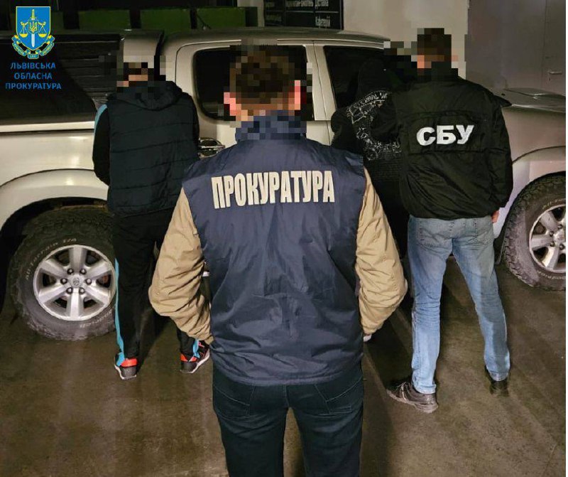 Готували теракти у Львові та Києві: правоохоронці затримали чотирьох українців, які співпрацювали з РФ