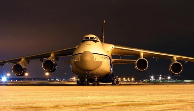 У Білорусь вперше за 18 місяців прилетів російський Ан-124