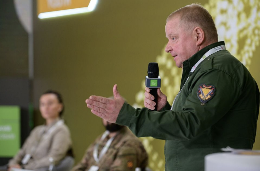 У Міноборони закликали молодь проявляти творчість і створювати нові можливості