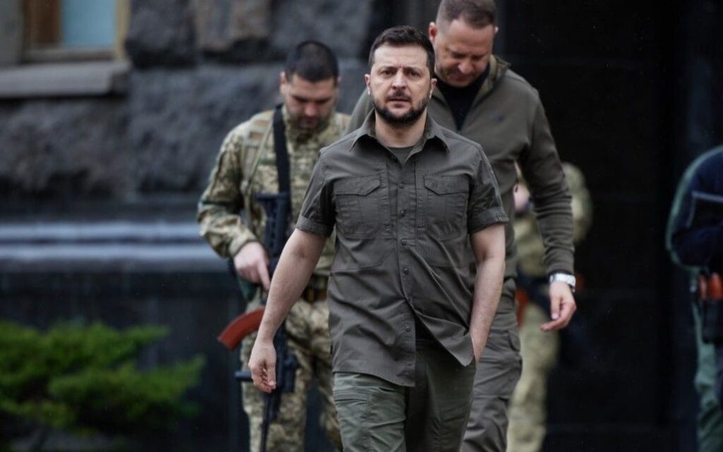 “На хвилі мирної угоди”: у Forbes спрогнозували військовий заколот проти Зеленського