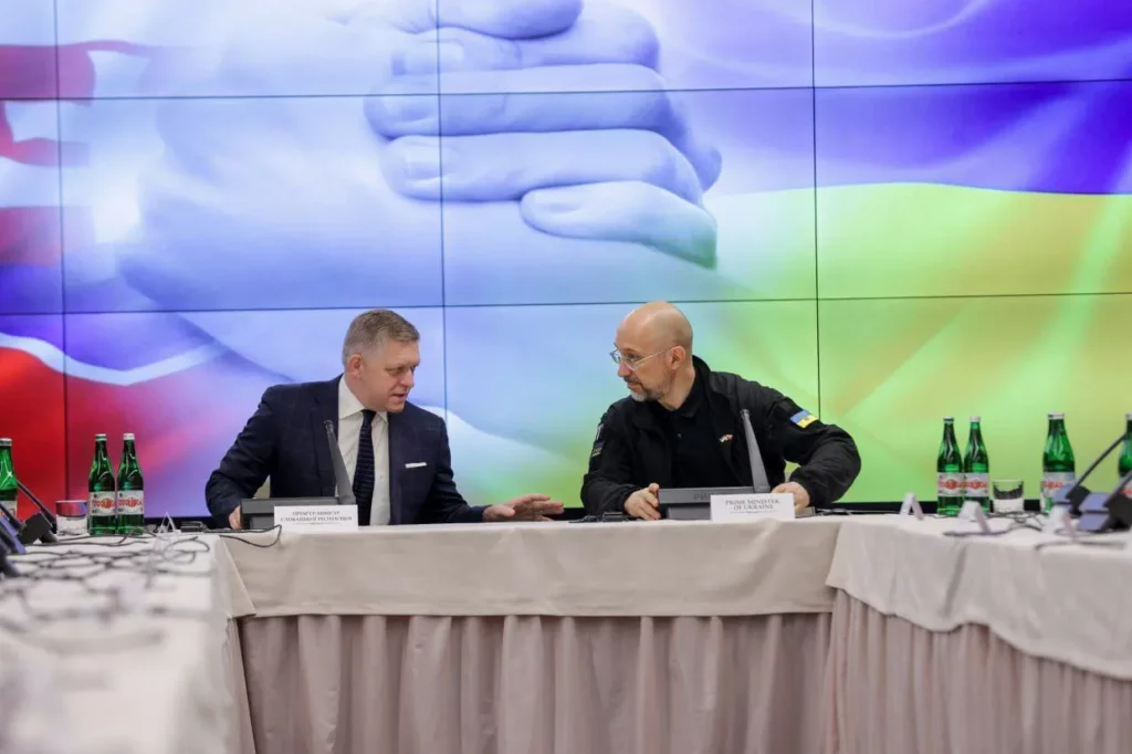 Одна з країн ЄС готова екстрено постачати Україні електроенергію в разі блекаутів