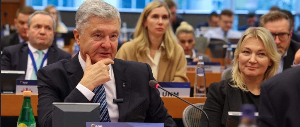 Порошенко призвал Италию пересмотреть позицию по ударам вглубь РФ