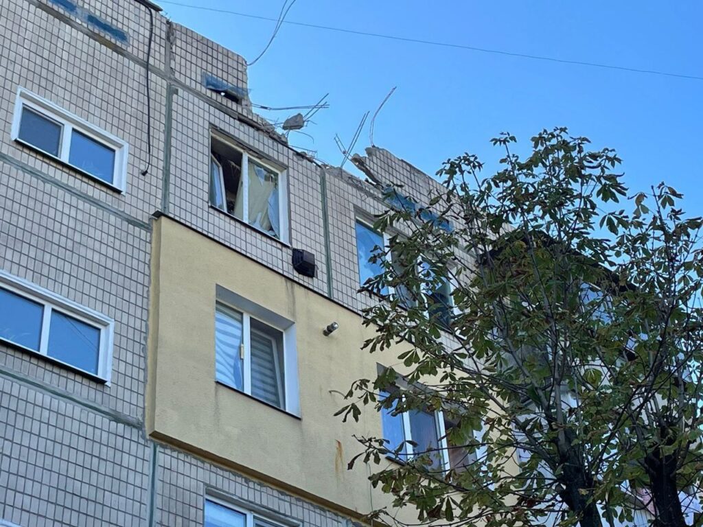 Російська армія з артилерії обстріляла Нікополь: є поранені люди