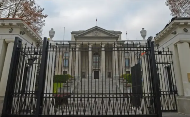 Україна просить Польщу передати їй будівлю генконсульства РФ у Познані