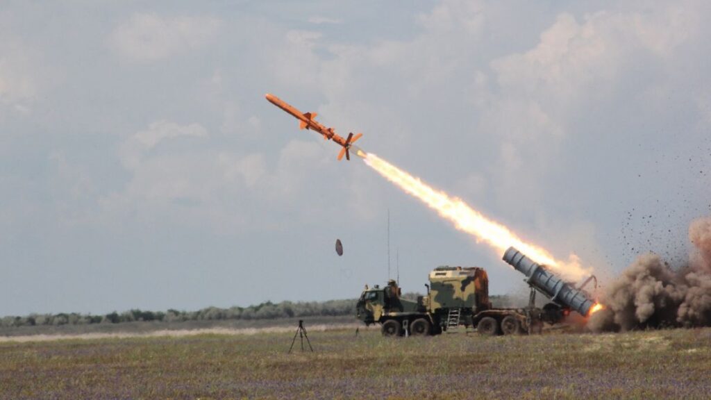 Україна виготовила цього року понад сто одиниць ракетного озброєння – Зеленський