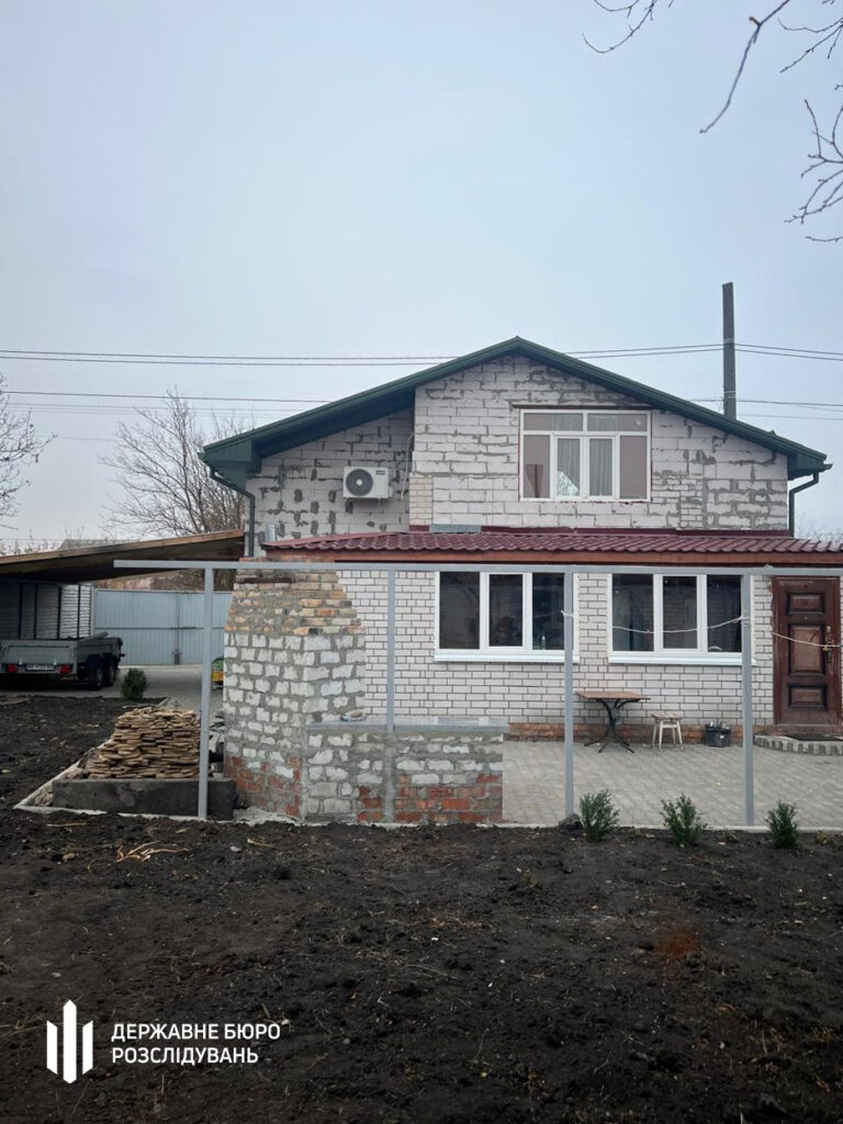 П’ятеро військових роками будували будинки для матері й тещі командира, отримуючи “бойові”