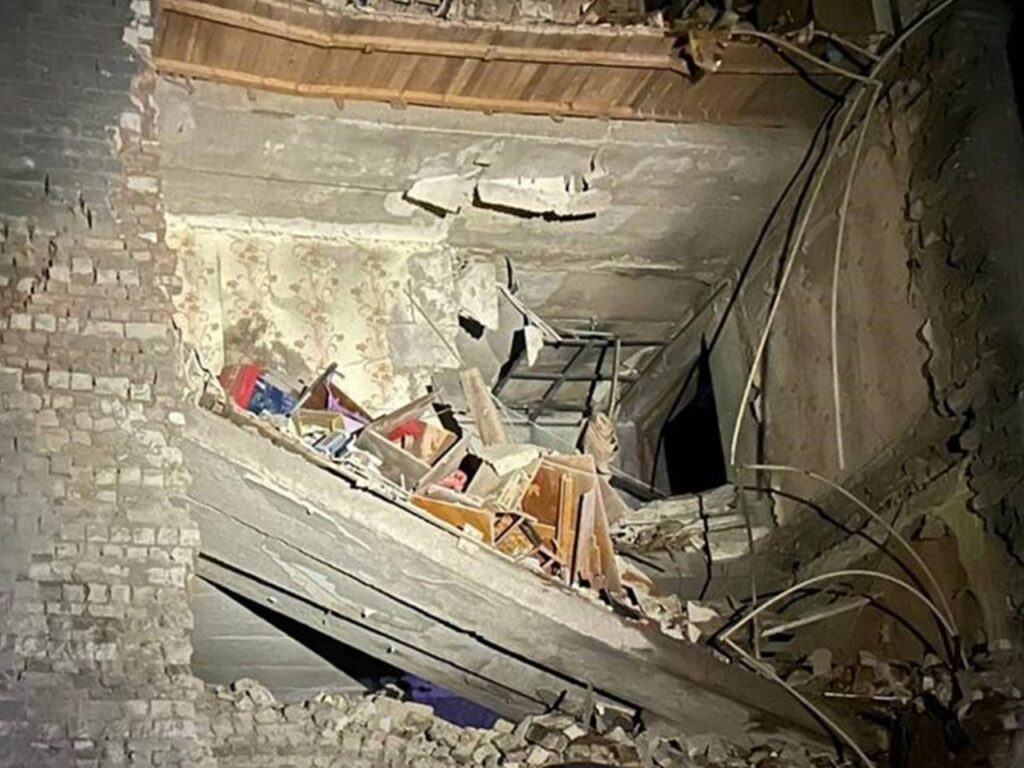 Росіяни скинули авіабомби на житлові будинки у Костянтинівці: є поранені