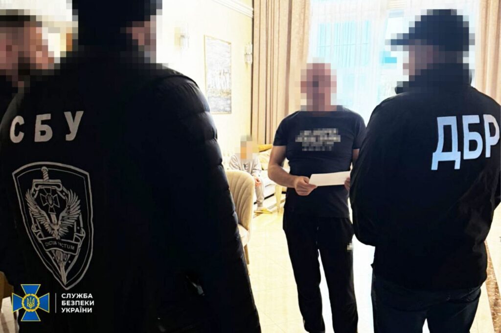 Скандальному нардепу Шевченку, який закликав до переговорів із РФ оголосили підозру у держзраді