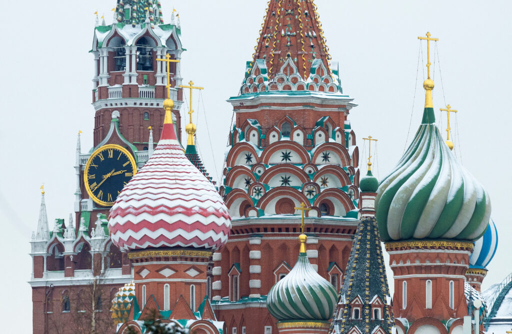 Російська маніпуляція: в РНБО відповіли на оголошене Путіним перемирʼя