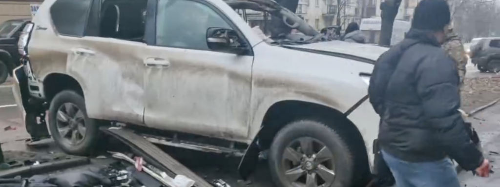 В окупованому Донецьку підірвали позашляховик