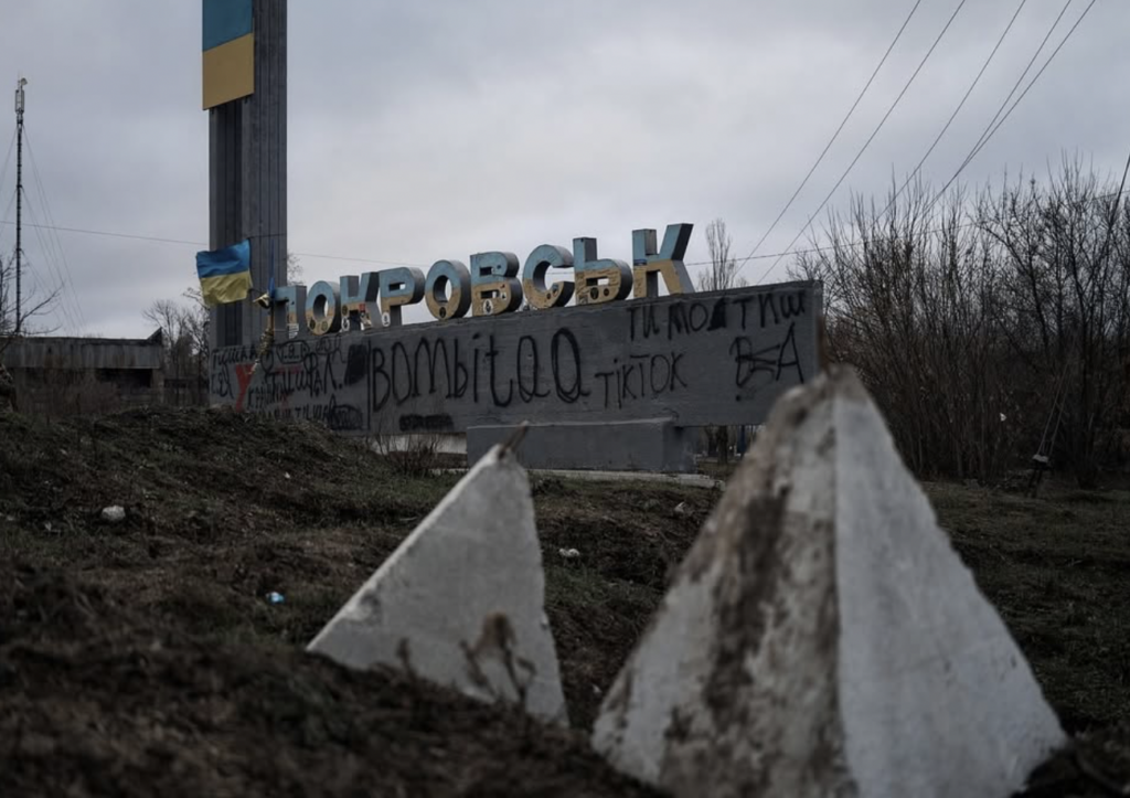 Місто Щедрика, яке неможливо впізнати – українські фотографи показали прифронтовий Покровськ