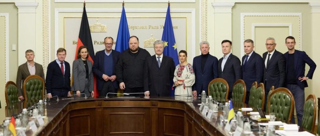 Допомога без обмежень і ракети Taurus: Порошенко на зустрічі з лідером ХДС закликав Німеччину до рішучих дій