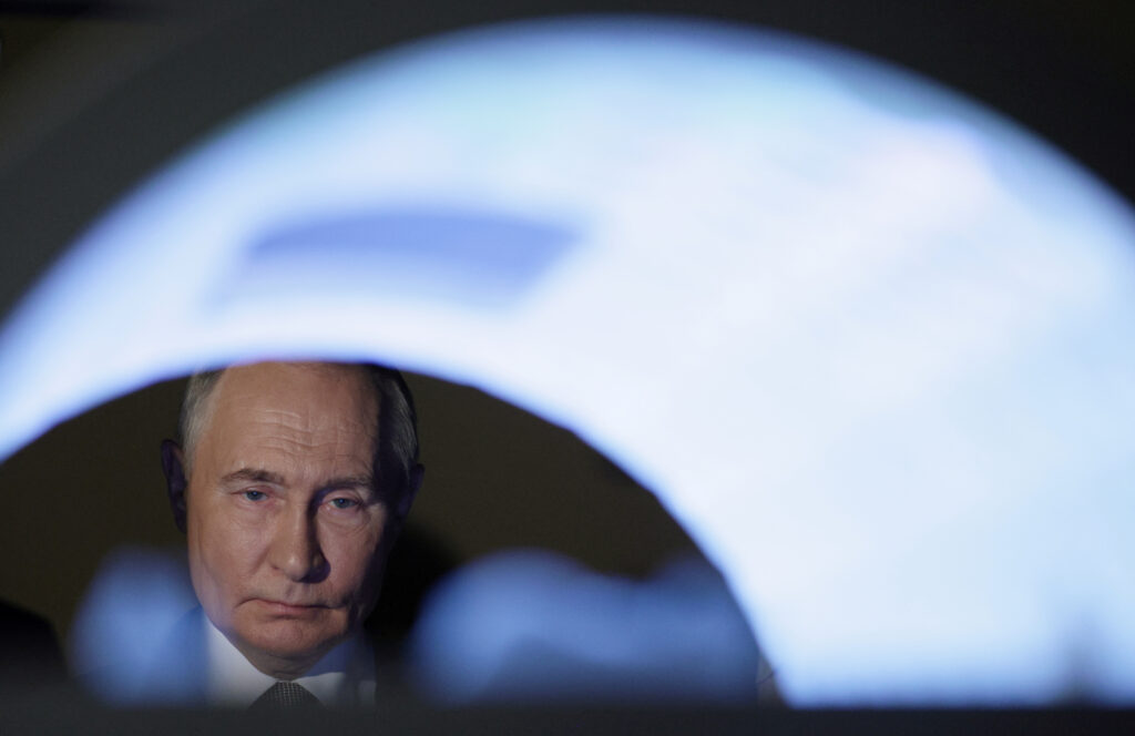 Putin’s hybrid war is approaching the heart of Europe: British troops are preparing for battle