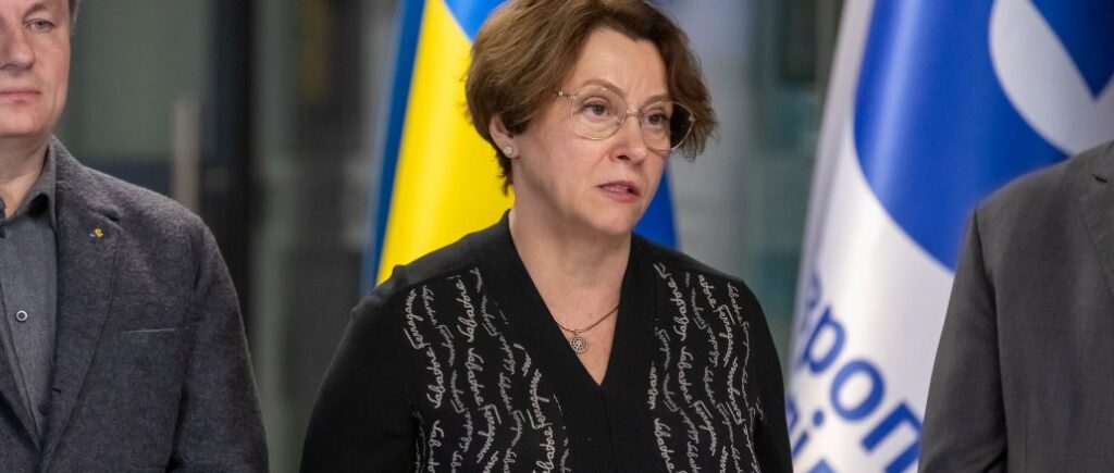 Уряд має пояснити, чому на рахунках у казначействі мільярдні залишки, а на ЗСУ бракує коштів – Южаніна