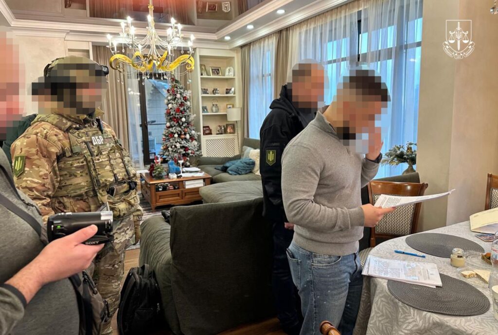 Збитки державі перевищили 83 мільйони гривень: в Україні викрили корупційну схему, до якої причетні посадовці ЗСУ