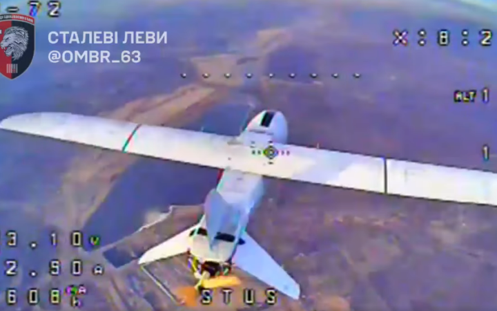 Українські зенітники збили рідкісний розвідувальний дрон “Мерлін-ВР”