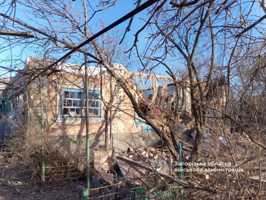 Россияне в течение суток нанесли 542 удара по 12 населенным пунктам Запорожской области, есть разрушение