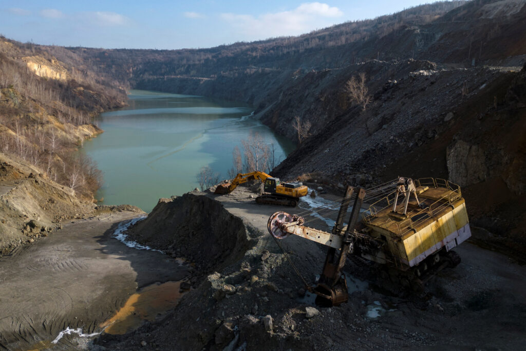 “Копайте, воно рідкісноземельне”: чому Банкова провалила переговори зі США