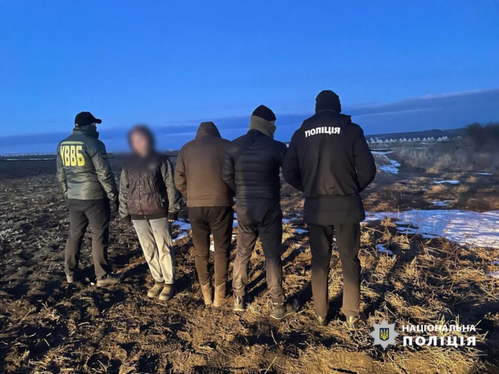 По 10 тисяч доларів за втечу: на Одещині ліквідували два масштабні канали незаконного перетину кордону