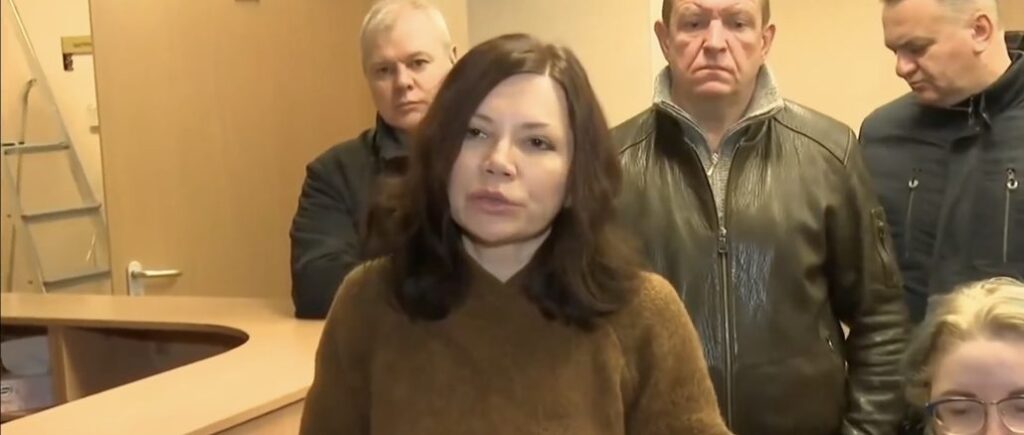 Санкции против Порошенко: депутаты «Евросолидарности» ищут ответы, однако руководство Госфинмониторинга избегает встречи
