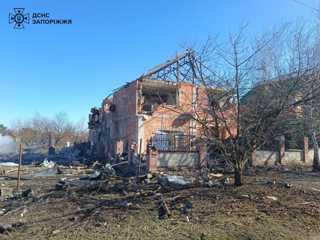 Росіяни КАБами атакували Гуляйполе, багато постраждалих