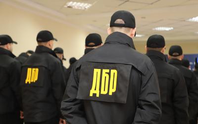Влада через тиск намагається вибити “хоч якісь покази на Порошенка” – заява “Євросолідарності”