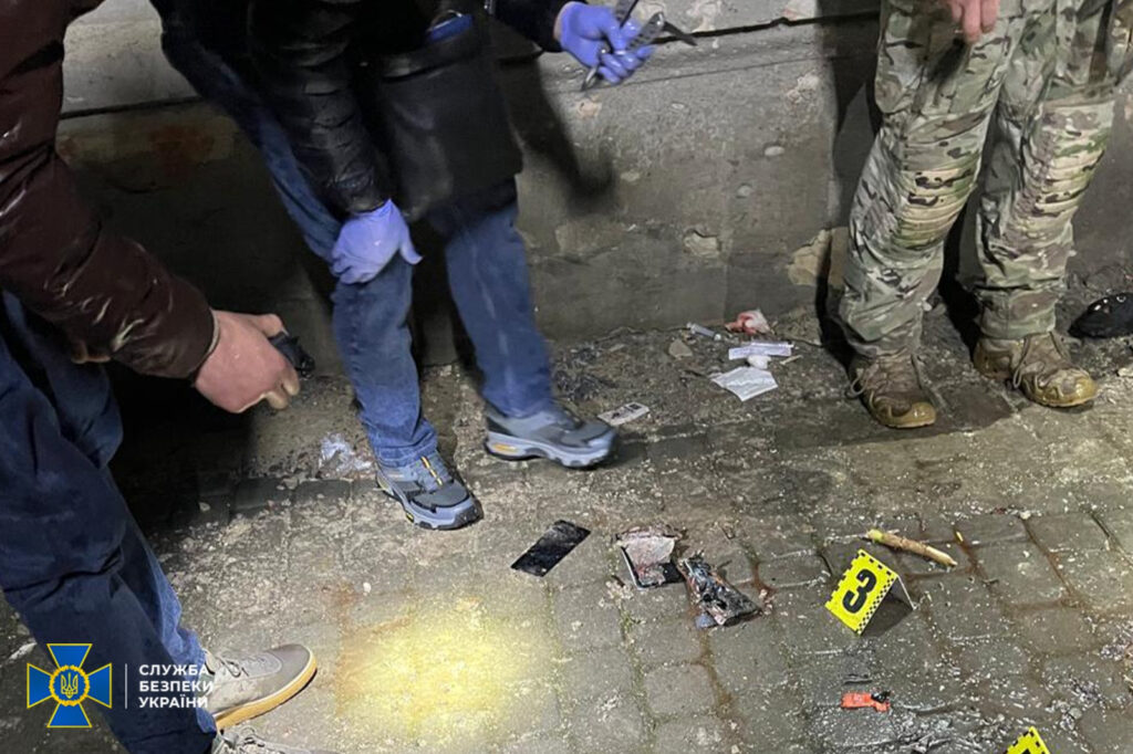 Теракт в Ивано-Франковске совершили два украинских подростка по заказу РФ: все детали происшествия