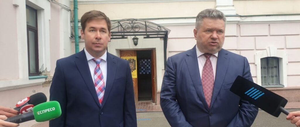 Влада готується до виборів і планує усунути Петра Порошенка через так звану “вугільну справу”