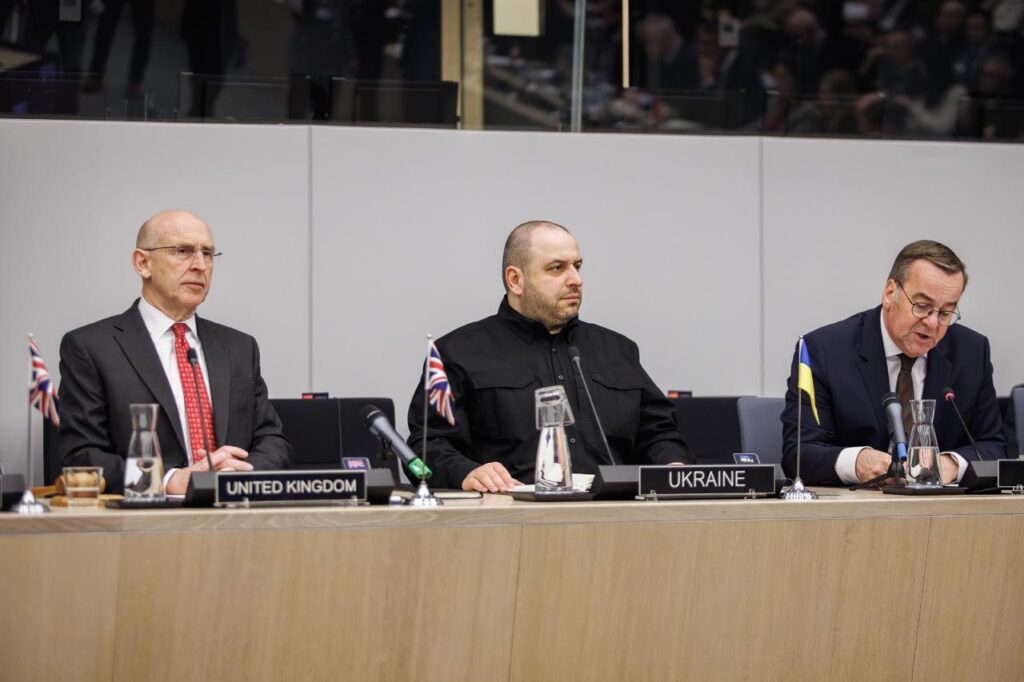 Передання Україні систем ППО, ракет-перехоплювачів та сотень тисяч боєприпасів: Умєров підбив підсумки “Рамштайну”