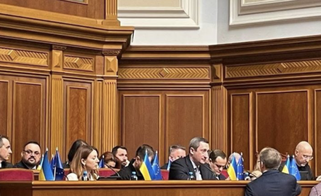 Ирина Геращенко спросила у Шмыгаля и Стефанчука о «превентивных» санкциях против Порошенко – они «съехали с темы»