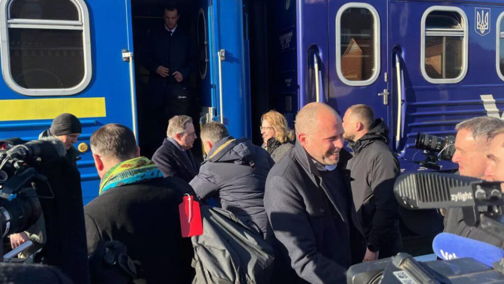 До Києва приїхали прем’єр Бельгії де Вевер, глава МЗС Прево та міністр оборони Франкен