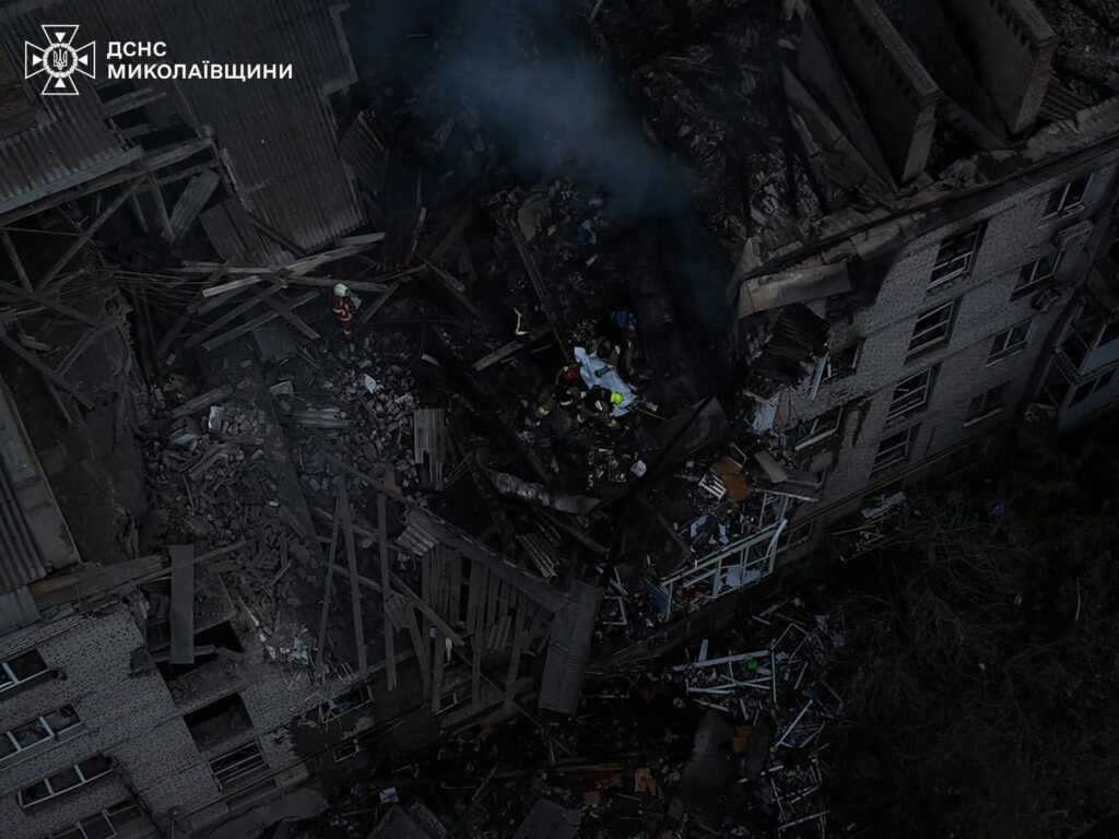 Російська масована атака: загинули 12 людей, ще понад 60 постраждали