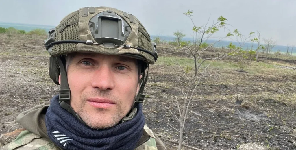 Не міг стояти осторонь: чому журналіст Бутусов мобілізувався