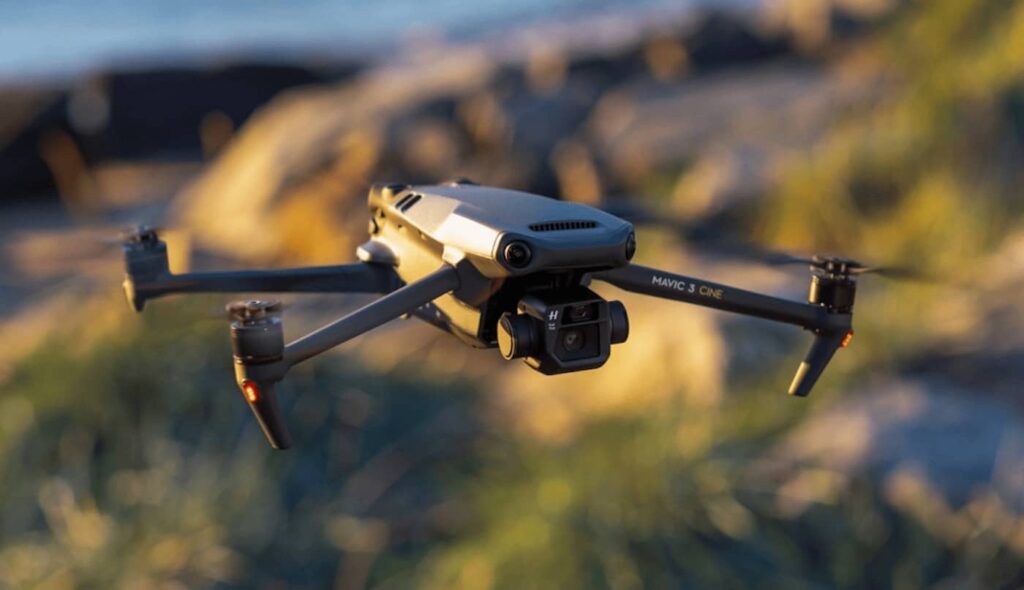 Зеленський: Китай блокує дрони Mavic для України, але постачає їх Росії