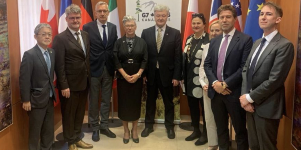 Петро Порошенко провів зустріч з послами країн Групи Семи та Євросоюзу