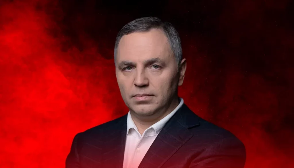 Під прикриттям євроінтеграції: як Банкова взялася відновлювати “портновщину”