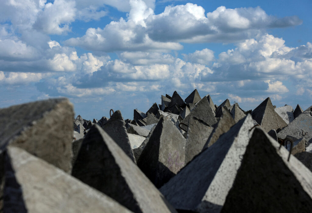 The enemy is advancing in Sumy region, but there are no fortifications: authorities – where are you?