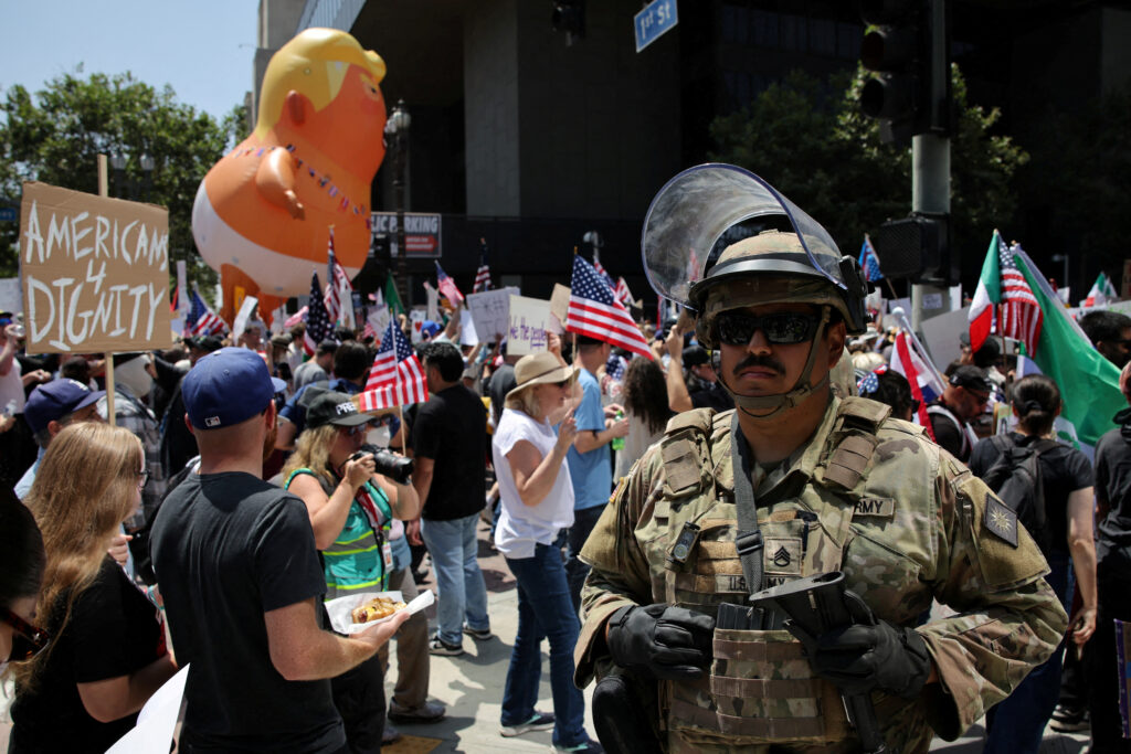У США розпочалися масові протести проти політики Трампа
