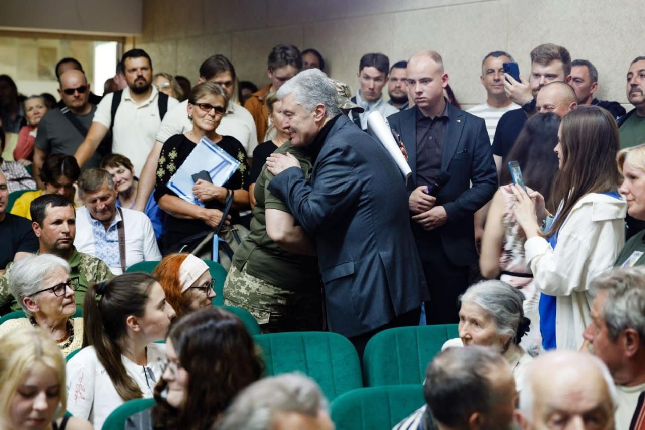 Photo: Petro Poroshenko
