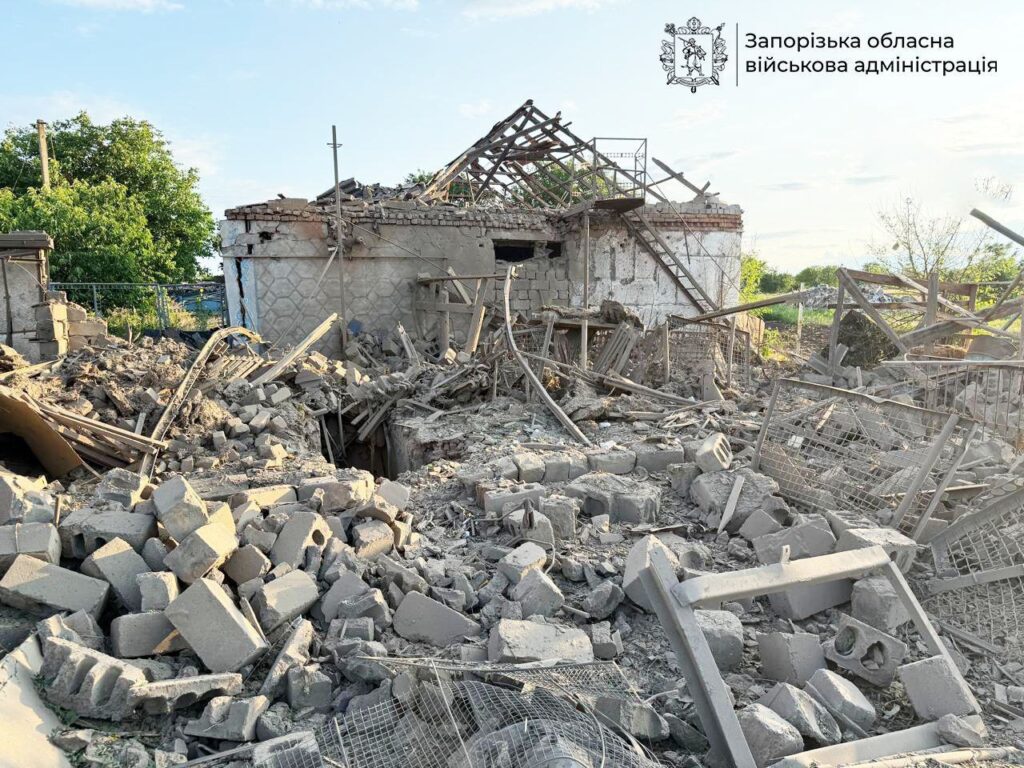 Нічна атака на Запоріжжя: росіяни ударили по місту безпілотниками