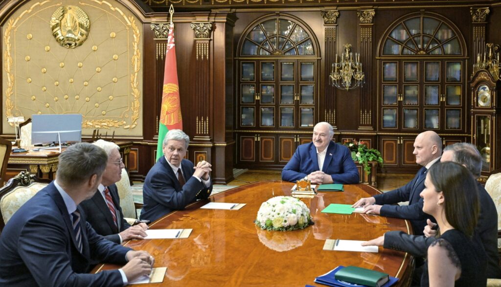 To appease Lukashenko: diplomat explained the purpose of Trump representative’s visit to Belarus