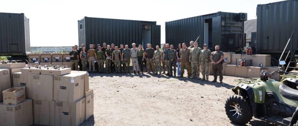 “The sky is teeming with enemy drones”: Poroshenko handed over assistance to brigades in the Kharkiv direction