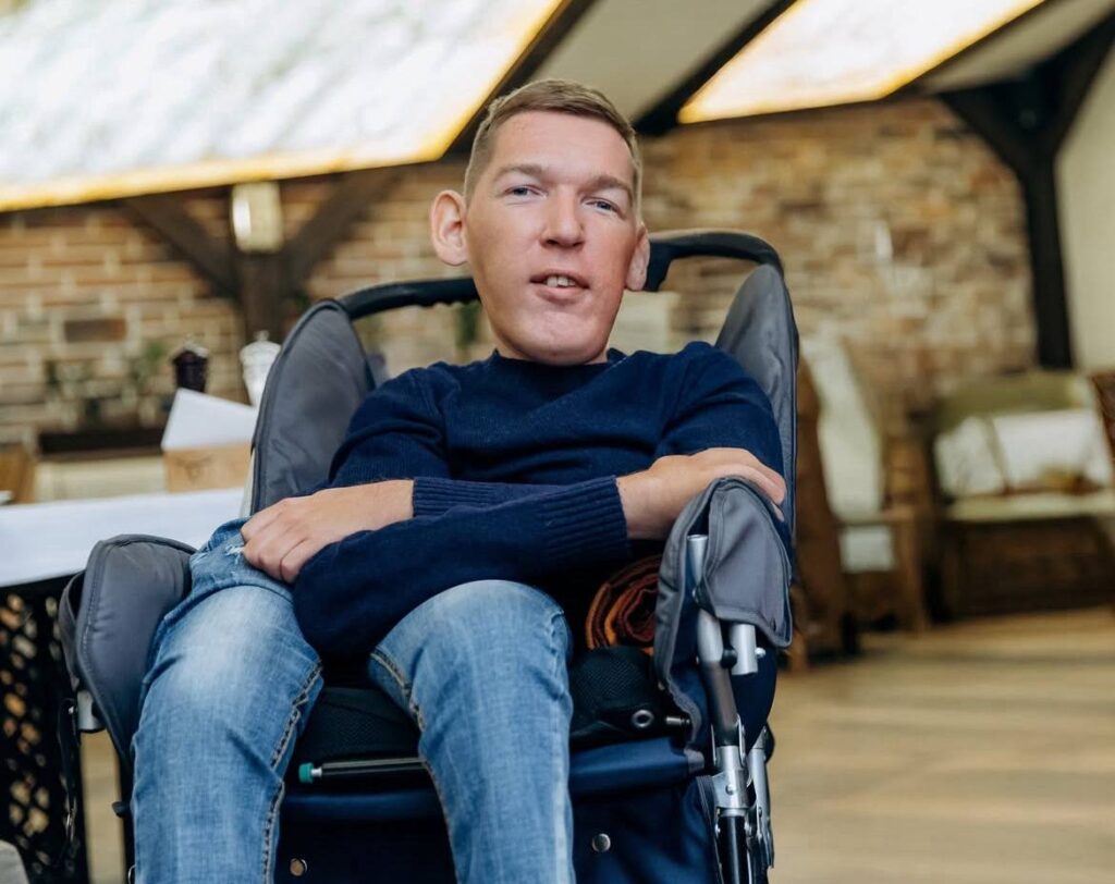 Suspected of fraudulent treatment for SMA, Nazariy Gusakov, has returned to Ukraine.