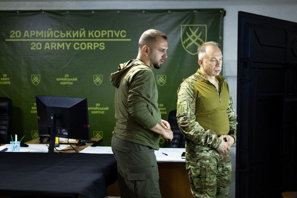 Окупанти шалено атакують: Сирський прокоментував наступальні дії росіян на Донеччині