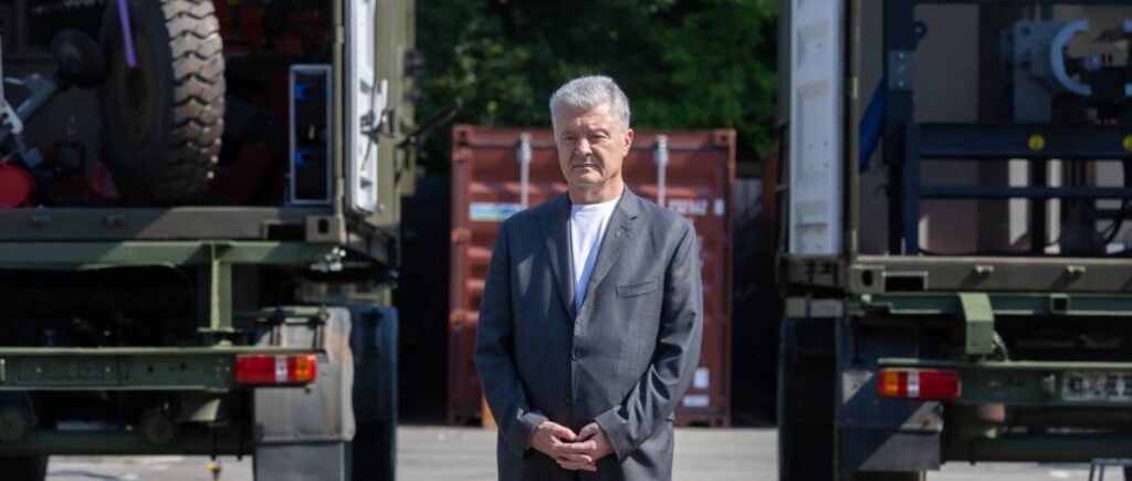 Unique developments for the front: Poroshenko prepared a new batch of equipment for the Armed Forces of Ukraine