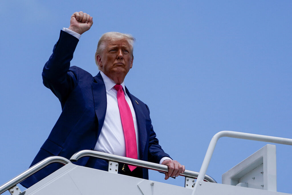Trump wants to sign a new nuclear arms treaty with Russia