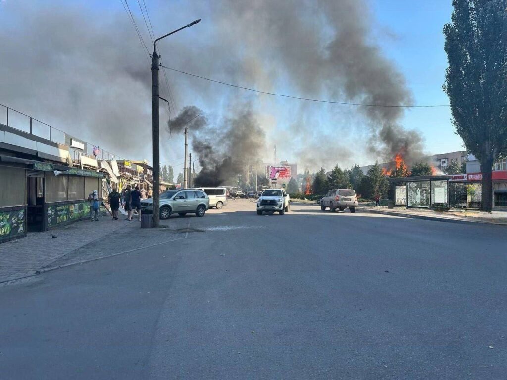 The occupiers dropped an aerial bomb on the center of Dobropillya: there are reports of dead and wounded