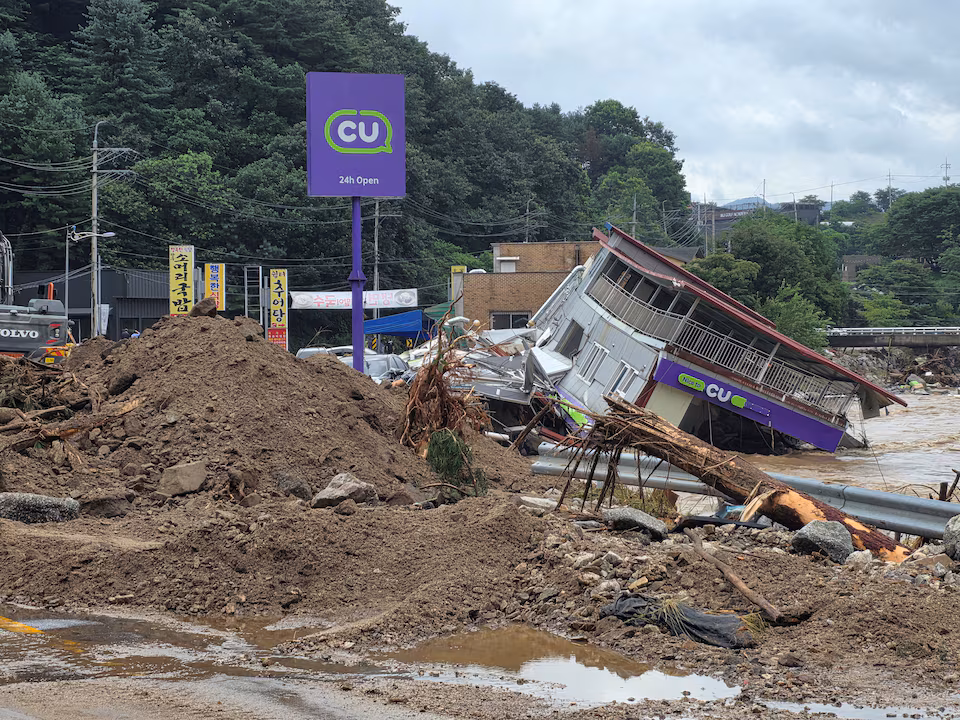 South Korea hit by heavy rains and floods: 17 people dead, 11 missing