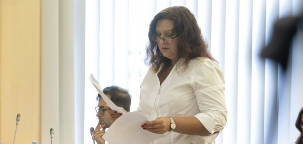 Zelensky’s representative in the Supreme Court confirmed that the NBU illegally imposed financial restrictions on Poroshenko